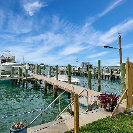 Grand 2 Bedroom On The Intracoastal 리비에라비치 외부 사진