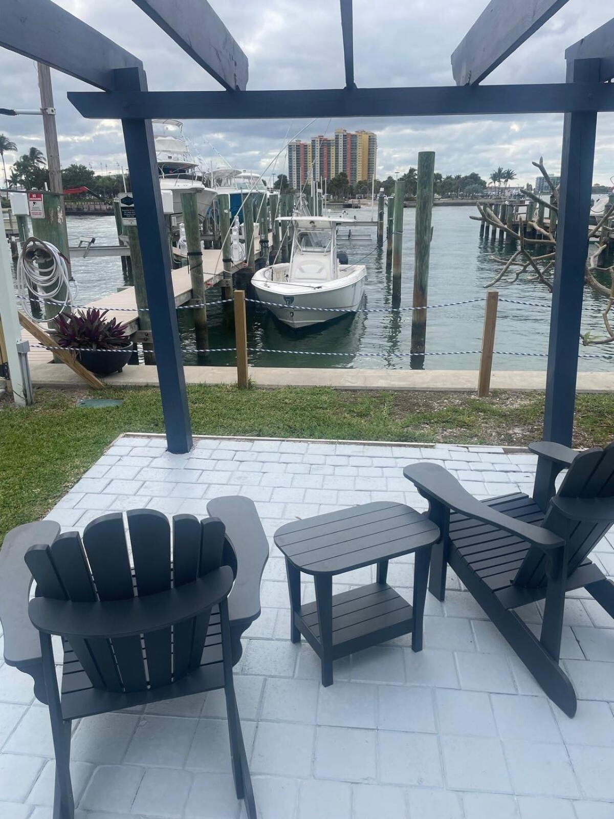 Grand 2 Bedroom On The Intracoastal 리비에라비치 외부 사진